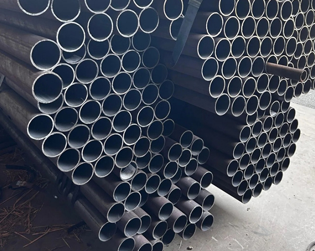 ASTM A691 Grade 2-1/4CR Steel EFW Pipes